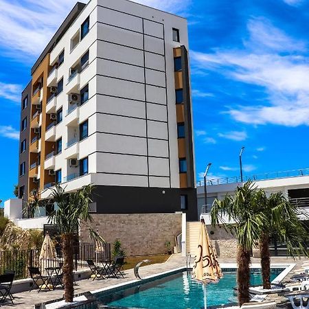 Eagles Apartments & Suites Ulcinj Esterno foto