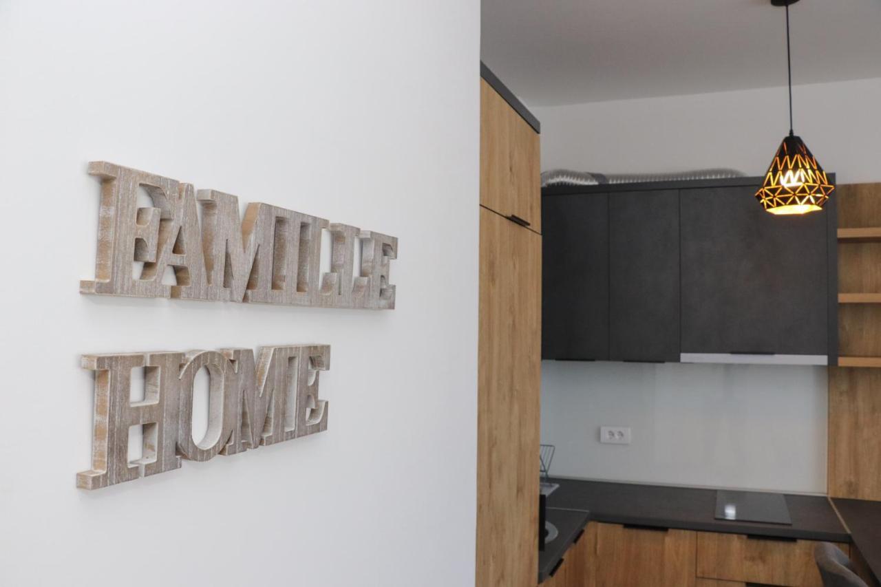Eagles Apartments & Suites Ulcinj Esterno foto