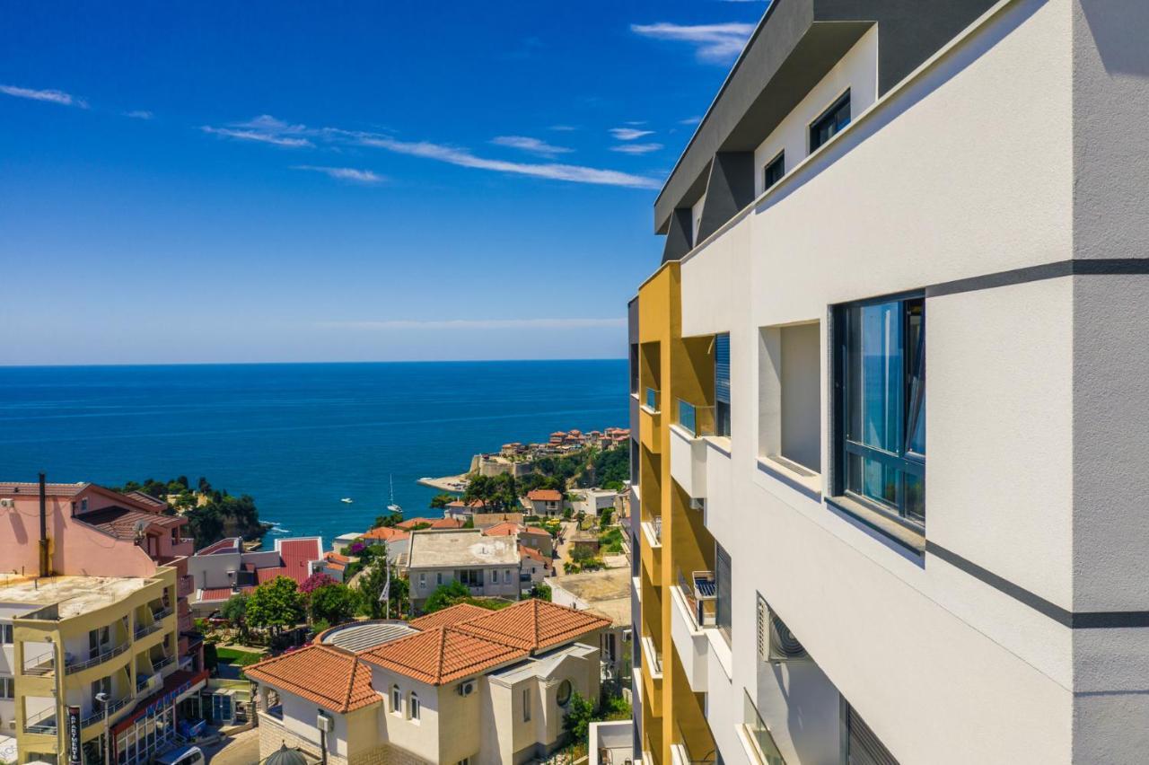 Eagles Apartments & Suites Ulcinj Esterno foto