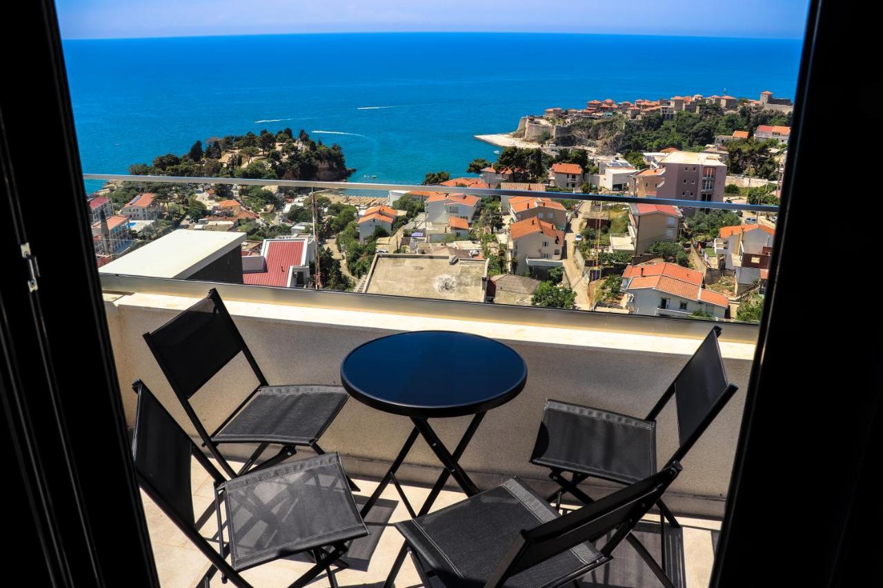 Eagles Apartments & Suites Ulcinj Esterno foto